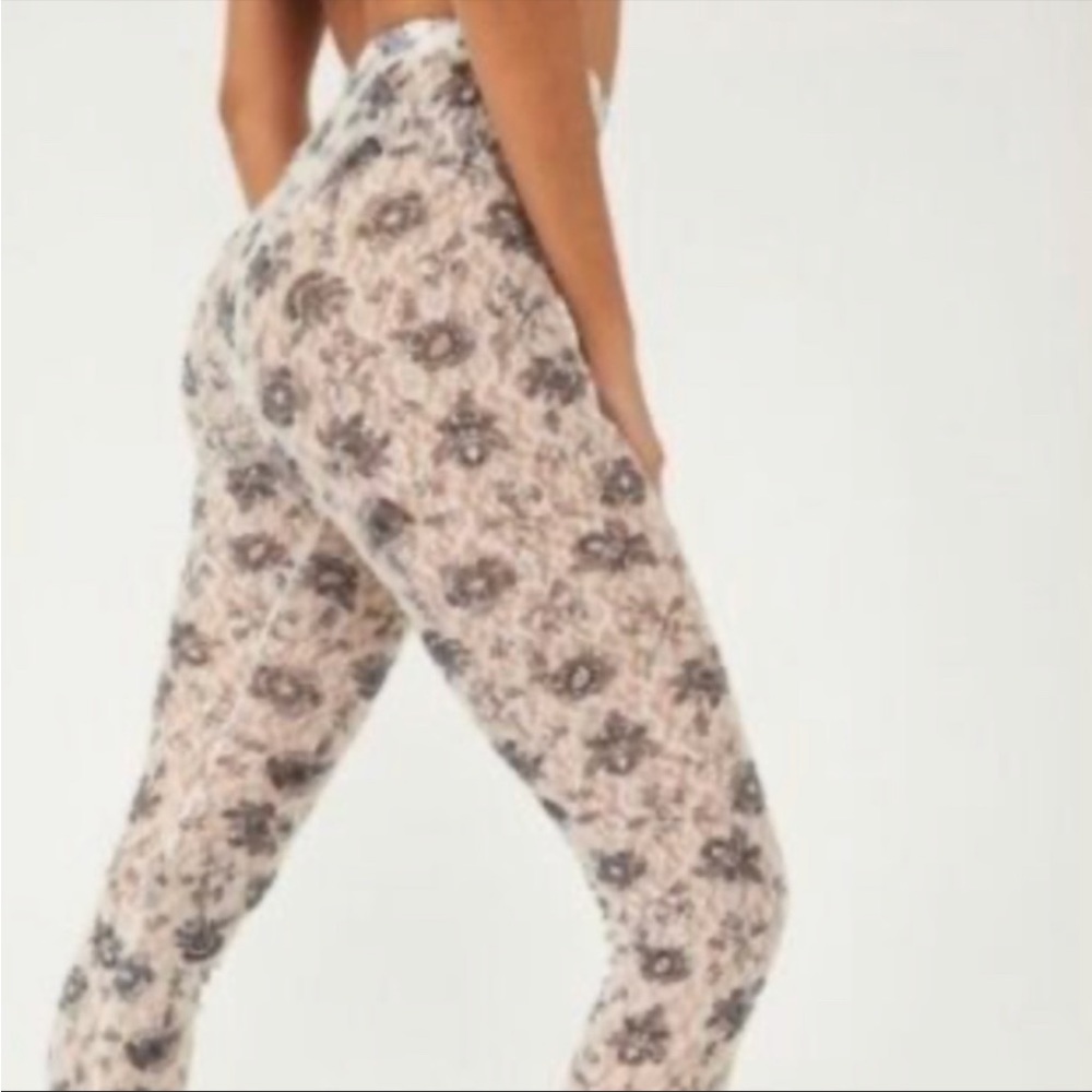 NWT Free People Lace Leggings - Size S